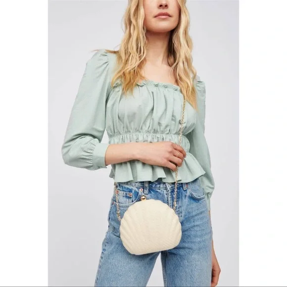 NWT Cream Seashell Purse - Picture 8 of 8